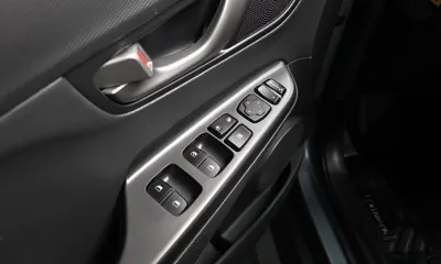 Hyundai Kona 2018, 55333 км, за 8859.94 USD - фото 33