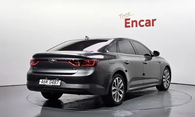 Renault-KoreaSamsung SM6 2016, 145073 км, за 3277.72 USD