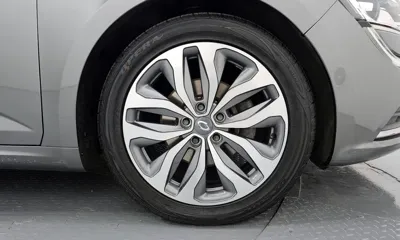 Renault-KoreaSamsung SM6 2016, 145073 км, за 3277.72 USD