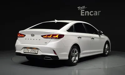Hyundai Sonata 2018, 127004 км, за 6825.71 USD