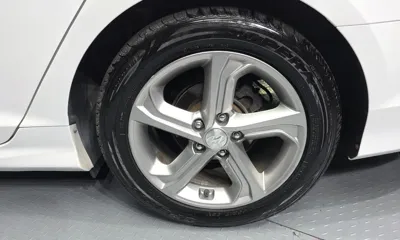 Hyundai Sonata 2018, 127004 км, за 6825.71 USD - фото 21