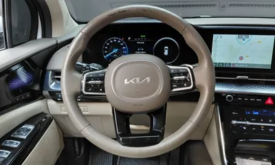 Kia Canival 2023, 97510 км, за 19153.1 USD - фото 13
