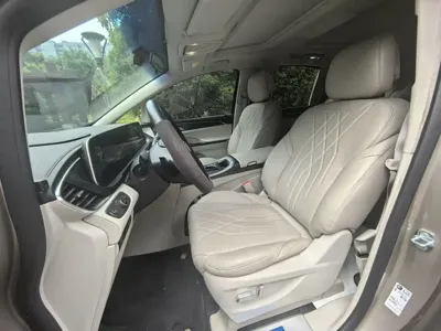 Buick GL8 2024, 36000 км, за 29251.93 USD - фото 9
