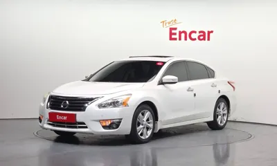 Nissan Altima · 2015 год