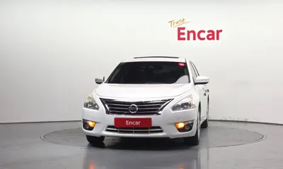 Nissan Altima 2015, 108722 км, за 4428.88 USD