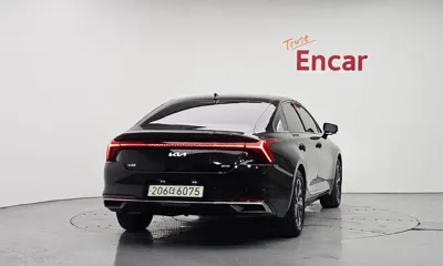 Kia K8 2023, 121437 км, за 13531.11 USD