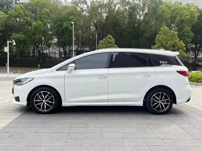 BYD MAX 2018, 90000 км, за 4119.99 USD