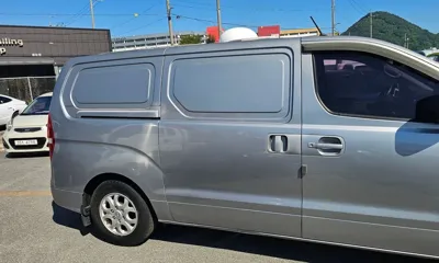 Hyundai Starex 2015, 160000 км, за 5135.54 USD