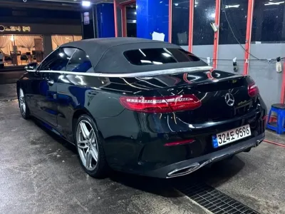 Mercedes-Benz E-Class 2018, 93000 км, за 19548.55 USD
