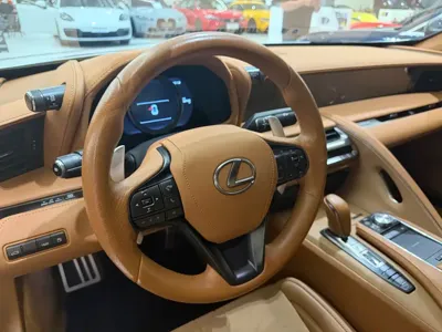 Lexus LC 2018, 30000 км, за 102705.48 USD