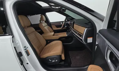 Hyundai Santafe 2024, 35956 км, за 25305.77 USD - фото 11