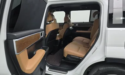 Hyundai Santafe 2024, 35956 км, за 25305.77 USD - фото 12
