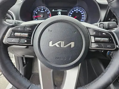 Kia K3 2022, 78454 км, за 8205.33 USD - фото 13
