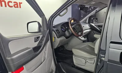 Hyundai Starex 2019, 110323 км, за 9058.68 USD - фото 10