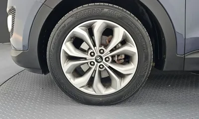 Hyundai Santafe 2014, 156812 км, за 5905.15 USD