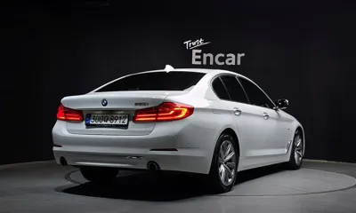 BMW 5-Series 2018, 96217 км, за 13911.46 USD - фото 2