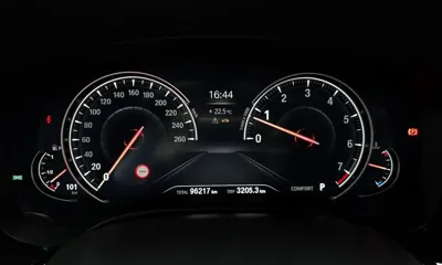BMW 5-Series 2018, 96217 км, за 13911.46 USD - фото 8