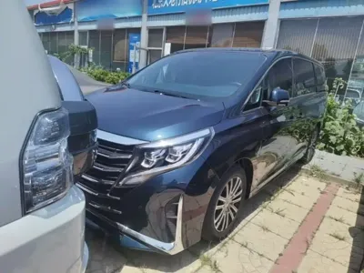 GAC Motor Trumpchi M8 2022, 52000 км, за 19118.47 USD