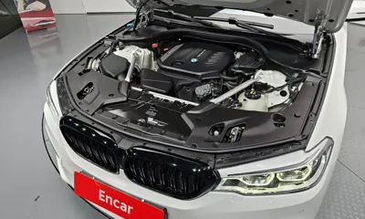 BMW 5-Series 2020, 55980 км, за 21402.57 USD - фото 6