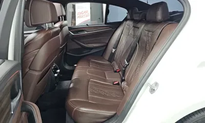 BMW 5-Series 2020, 55980 км, за 21402.57 USD - фото 12
