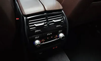 BMW 5-Series 2020, 55980 км, за 21402.57 USD - фото 32