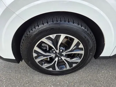 Kia Canival 2023, 98241 км, за 14918.57 USD