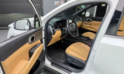 Kia Sorento 2023, 71092 км, за 17839.44 USD - фото 10