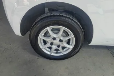 Roewe Clever 2022, 26000 км, за 6240 USD - фото 11