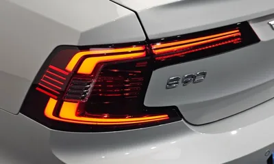 Volvo S90 2022, 41370 км, за 23565.71 USD - фото 23