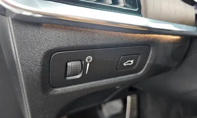 Volvo S90 2022, 41370 км, за 23565.71 USD - фото 28
