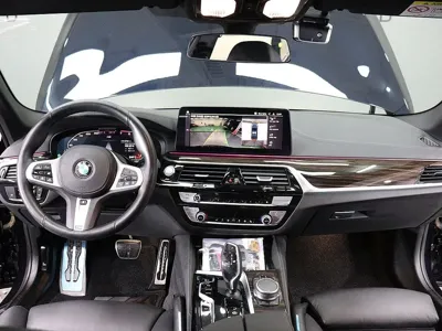 BMW 5-Series 2021, 42154 км, за 23778.51 USD - фото 12
