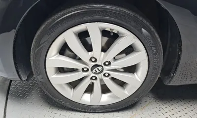 Kia Carens 2016, 134118 км, за 5317.05 USD