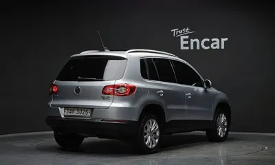 Volkswagen Tiguan 2011, 190380 км, за 2312.52 USD