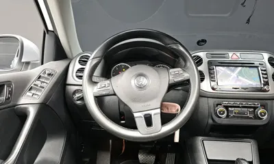 Volkswagen Tiguan 2011, 190380 км, за 2312.52 USD - фото 13