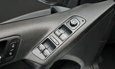 Volkswagen Tiguan 2011, 190380 км, за 2312.52 USD - фото 18