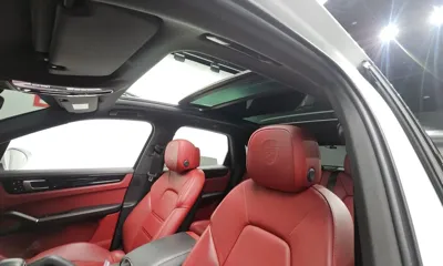 Porsche Cayenne 2022, 70965 км, за 55730.6 USD - фото 16