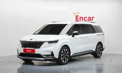 Kia Canival · 2021 год