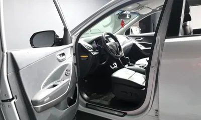 Hyundai Santafe 2015, 128362 км, за 6240.65 USD - фото 10