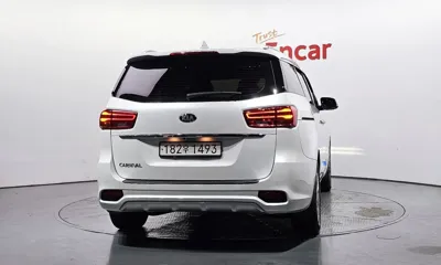 Kia Canival 2020, 51138 км, за 14769.59 USD