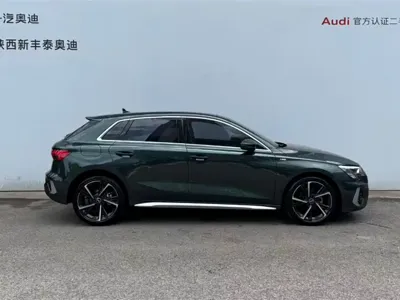 Audi A3 2024, 9000 км, за 17509.96 USD