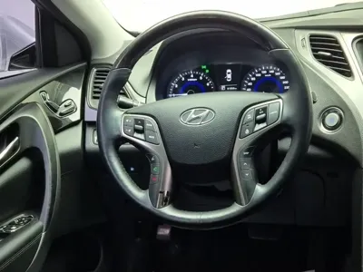 Hyundai Grandeur 2012, 81553 км, за 2642.88 USD - фото 9