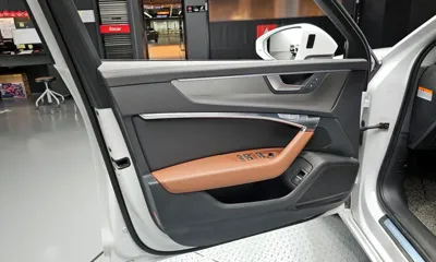 Audi A6 2023, 36708 км, за 23127.05 USD - фото 24