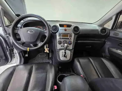 Kia Carens 2009, 141489 км, за 2431.45 USD - фото 15
