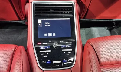 Porsche Panamera 2018, 59016 км, за 51442.32 USD - фото 20