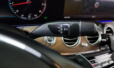 Mercedes-Benz E-Class 2018, 60533 км, за 18434.09 USD - фото 9