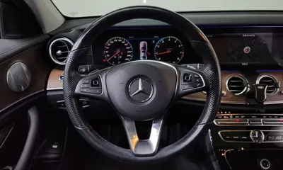 Mercedes-Benz E-Class 2018, 60533 км, за 18434.09 USD - фото 13