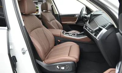 BMW X5 2025, 5887 км, за 65798.08 USD - фото 10