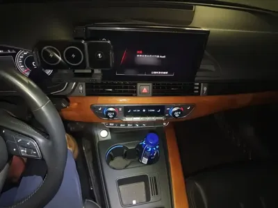 Audi A4L 2020, 76400 км, за 18047.36 USD - фото 6