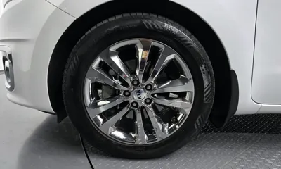 Kia Canival 2016, 147276 км, за 6937.56 USD