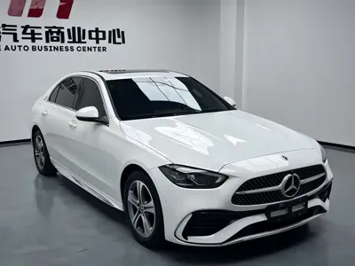Mercedes-Benz C-Class 2021, 32000 км, за 17062.27 USD